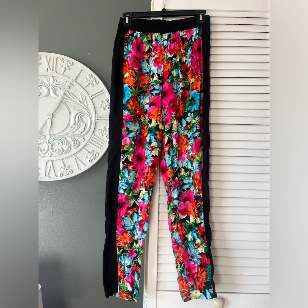 Light weight pants